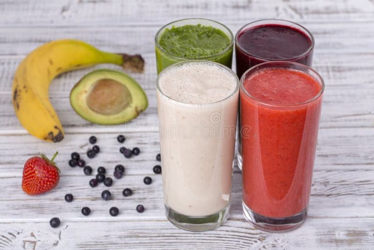 Boost Hemoglobin, Beat Fatigue: The Science-Backed Blueberry Banana Avocado Smoothie for Natural Energy