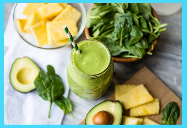 Beat Stress & Support Healthy Hemoglobin with This Delicious Spinach Pineapple Avocado Smoothie!