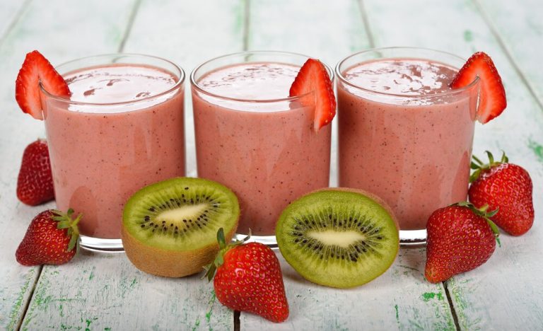 Kiwi strawberry juice recipe