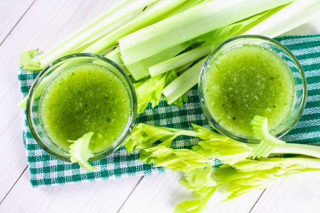 Aloe celery spinach juice