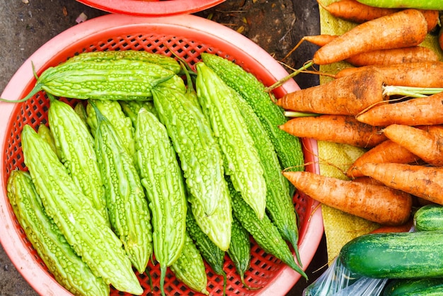 Aloe carrot bitter melon juice recipe