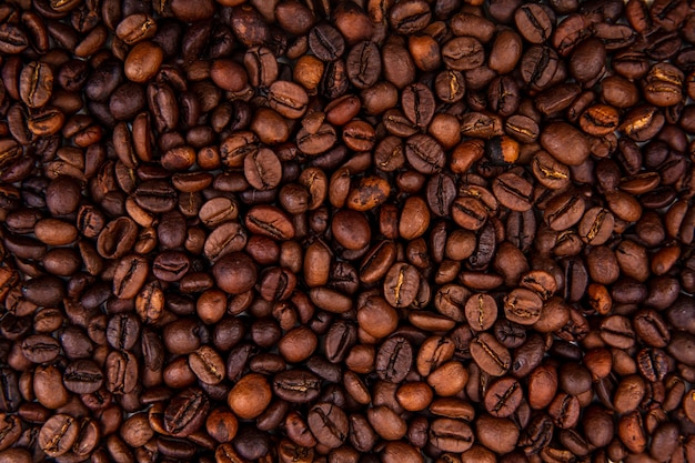 Iron deficiency anemia and coffee consumption risks: 10 Reasons to Avoid Coffee